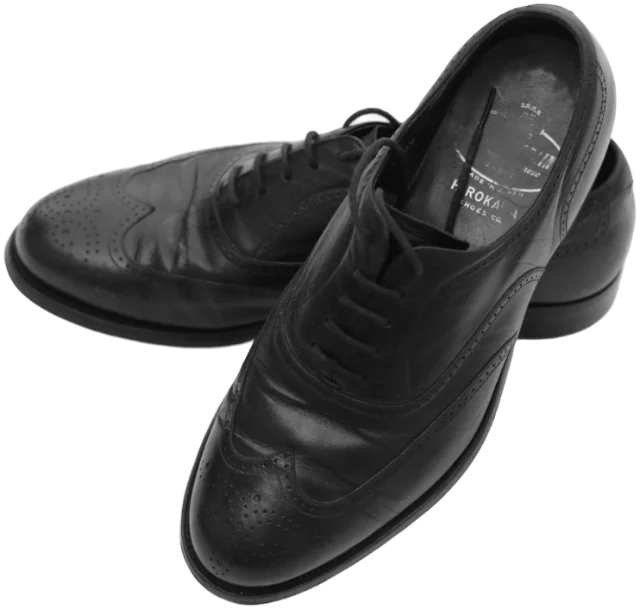 Black brogues